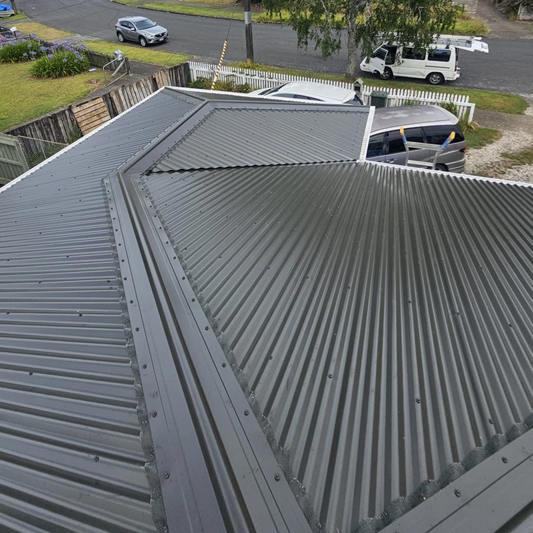 Roof Replacement Before and After 4